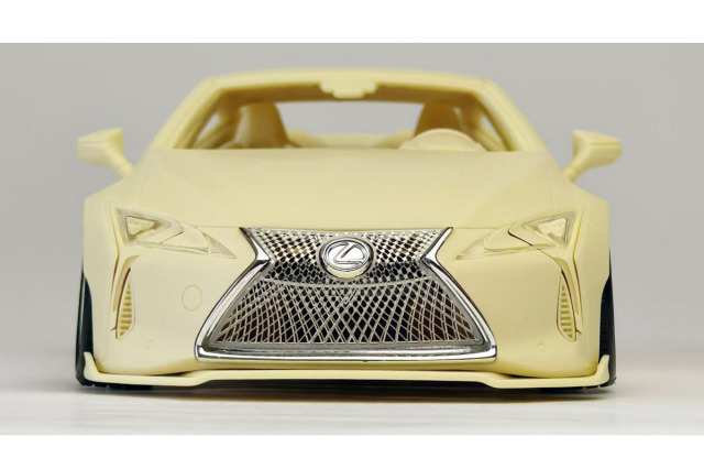 予約商品 ** Kitbox x PZY Model 1/24キット KB08-23 LBWK LC500 LHD