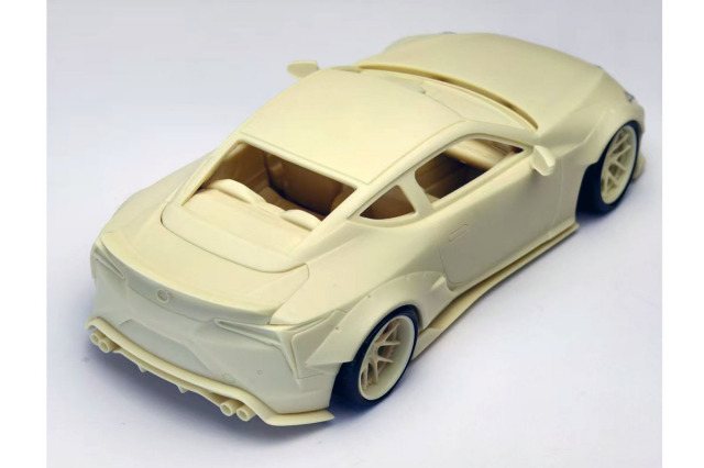 予約商品 ** Kitbox x PZY Model 1/24キット KB08-24 LBWK LC500