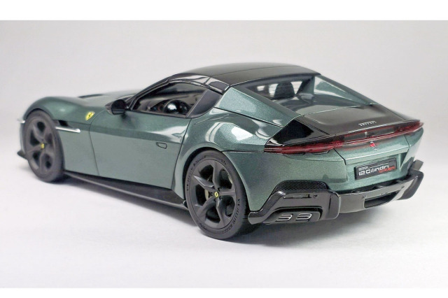 Kitbox x PZY Model 1/24キット KB08-26 Ferrari 12 Cilindri Spider
