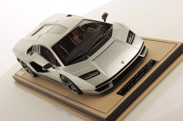 MR collection LAMBO052SE 1/18 Lamborghini Countach LPI800-4