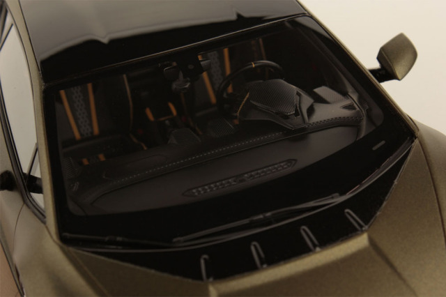 MR collection LAMBO054D 1/18 Lamborghini Huracan Tecnica Verde Gea