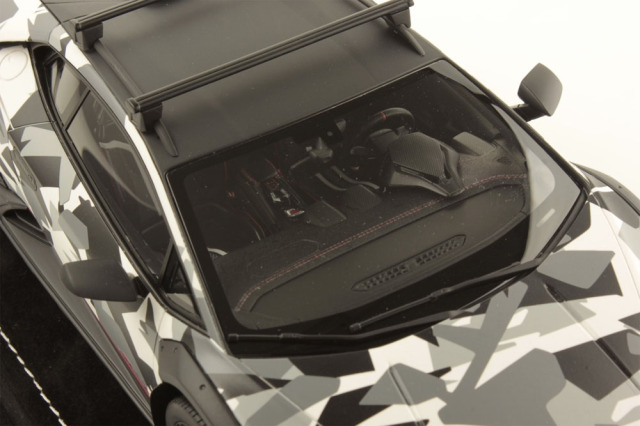 MR collection LAMBO057TER4 1/18 Lamborghini Huracan Sterrato All