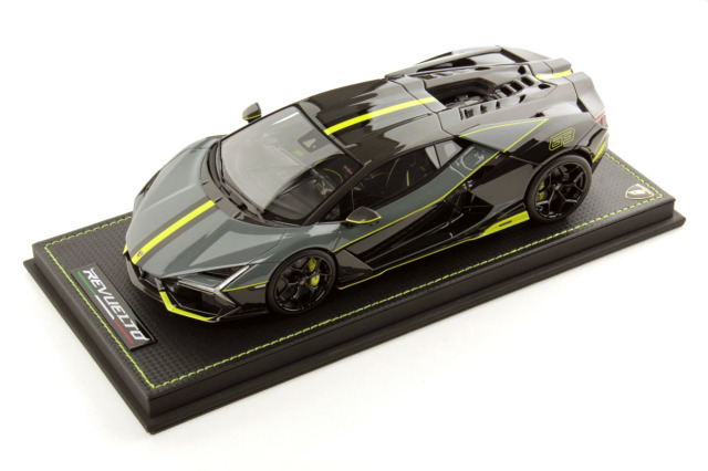MR collection LAMBO058SE10 1/18 Lamborghini Revuelto Grigio Telesto with Nero Noctis / Verde Scandal Livery Limited 99pcs