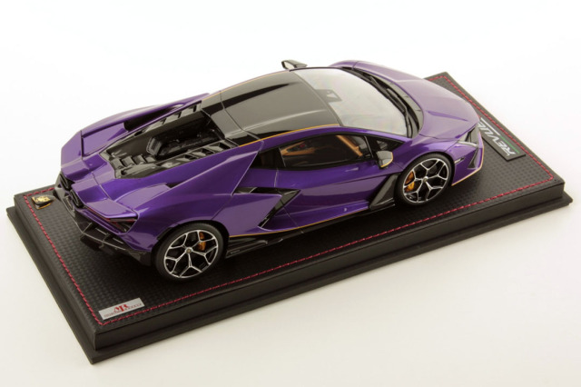 MR collection LAMBO058SE9 1/18 Lamborghini Revuelto Viola Pasifae