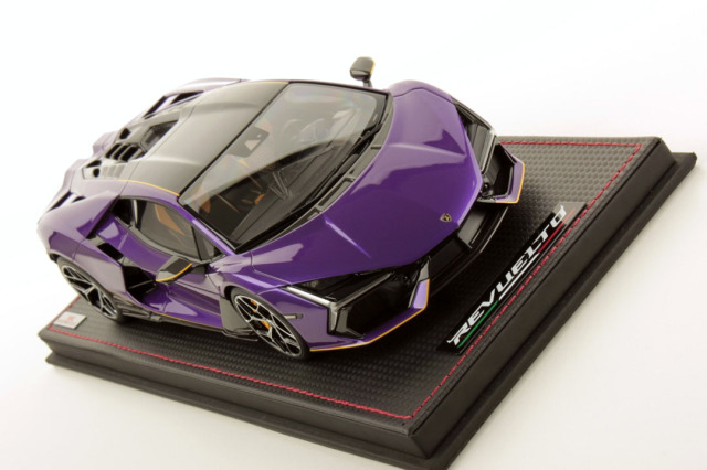 MR collection LAMBO058SE9 1/18 Lamborghini Revuelto Viola Pasifae
