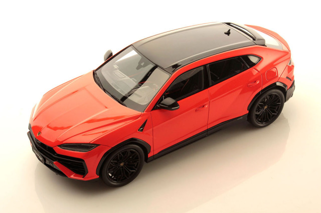 MR collection LAMBO061A 1/18 Lamborghini Urus SE Arancio Egon Limited 49pcs