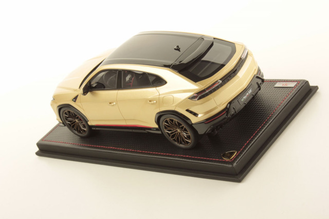 MR collection LAMBO061C 1/18 Lamborghini Urus SE Oro Elios / Black