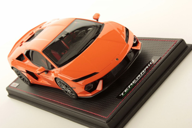 MR collection LAMBO062C 1/18 Lamborghini Temerario Arancio Apodis