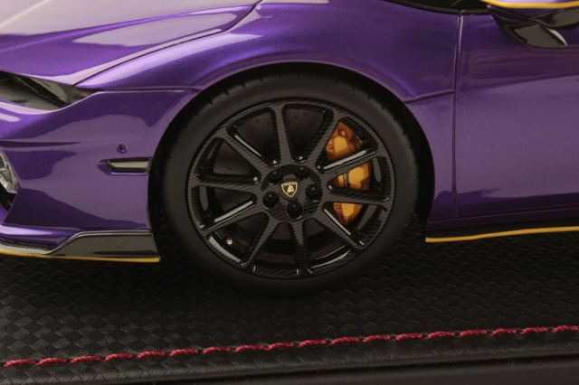 lambo62f-5.jpg?t=20250308210416