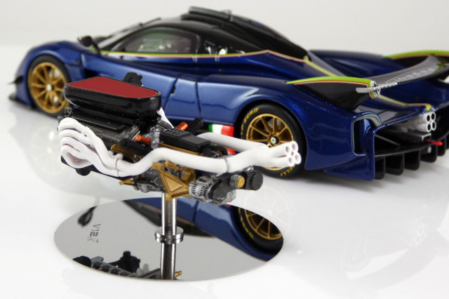 FIGART MODEL LG43KOB01 1/43 Pagani Huayra R & V12R Engine Ver
