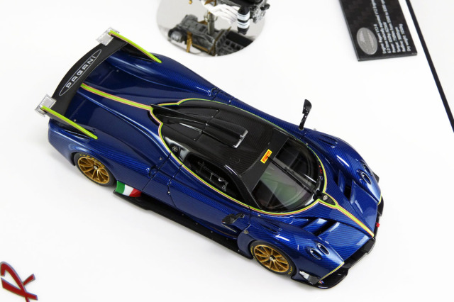 FIGART MODEL LG43KOB01 1/43 Pagani Huayra R & V12R Engine Ver