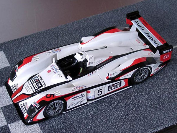 Le Mans Miniatures 124077 1/24 Audi R8 n.5 Team GOH Le Mans 2004 Winner