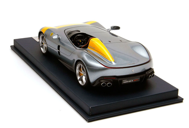 ルックスマート LS18_21A 1/18 フェラーリ モンツァ SP1