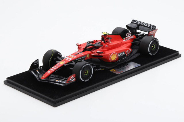 LOOKSMART LS18F1054 1/18 Ferrari SF-23 Winner Singapore GP #55 C.Sainz