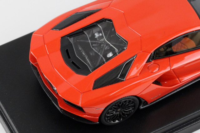 LOOKSMART（ルックスマート） LS468C ランボルギーニ アヴェンタドール