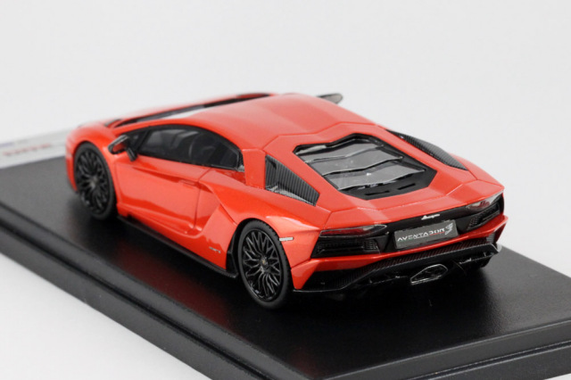 LOOKSMART（ルックスマート） LS468C ランボルギーニ アヴェンタドール