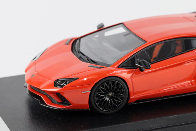 LOOKSMART（ルックスマート） LS468C ランボルギーニ アヴェンタドール
