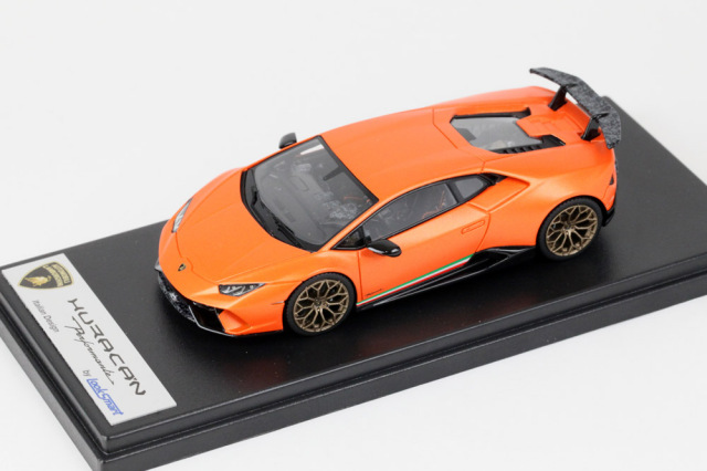 LOOKSMART LS469A Lamborghini Huracan Performante Arancio Anthaeus