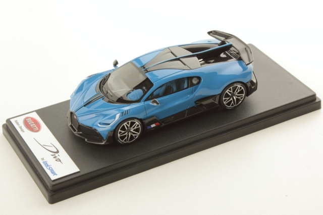 LOOKSMART LS497D 1/43 Bugatti Divo French Racing Blue