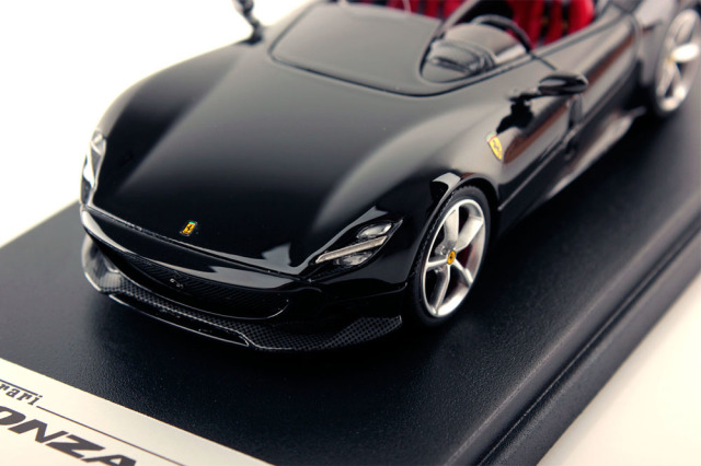 Look smart 製Ferrari 1/18 MONZA SP2