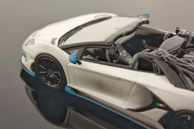 LookSmart　ランボルギーニ　アヴェンタドールSVJ ルックスマート LS501XA ランボルギーニ アヴェンタドール SVJ