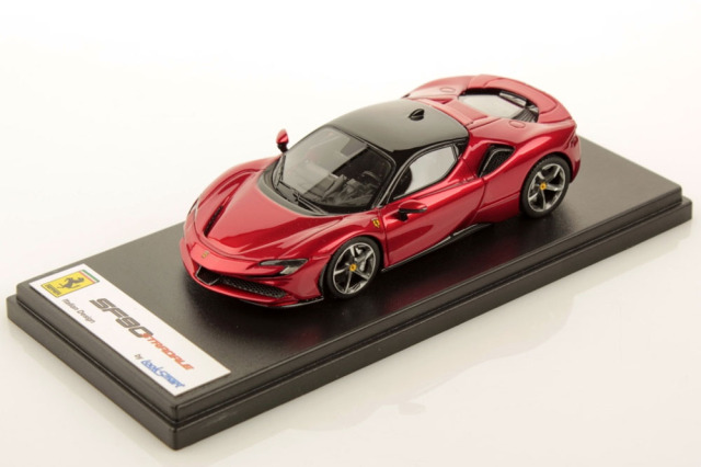 LOOKSMART LS504K 1/43 Ferrari SF90 Stradale Rosso Fuoco / Nero DS