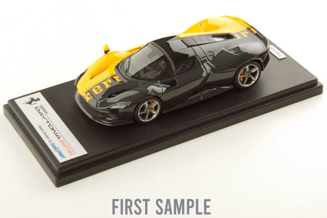 ** 予約商品 ** LOOKSMART LS535SE3 1/43 Ferrari Daytona SP3 Giallo Modena / Shiny Carbon Limited 399 pcs