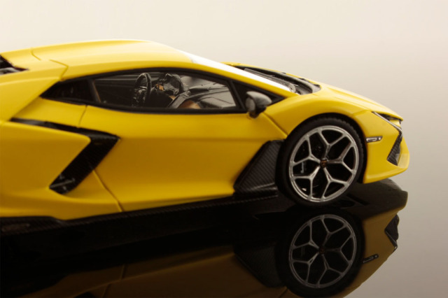 ルックスマート LS543E 1/43 ランボルギーニ レヴエルト Giallo