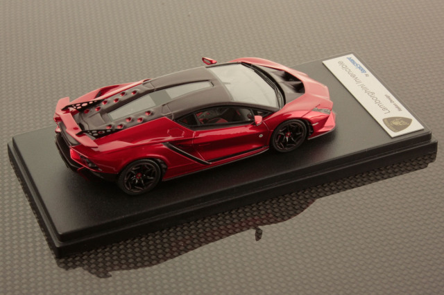 ルックスマート LS547A 1/43 ランボルギーニ インヴェンシブル