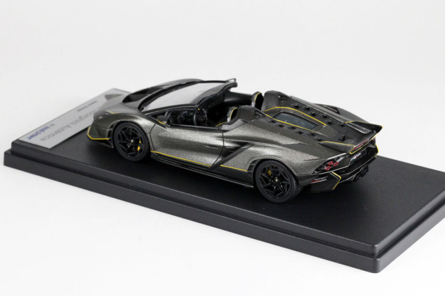 ルックスマート LS386UN ランボルギーニ ガヤルド LP570-4