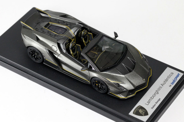 1/43 ルックスマート ランボルギーニ ガヤルド スパイダー Amazon | ルックスマート 1/43 ランボルギーニ SC18 アルストン