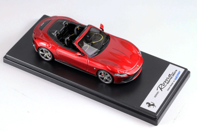 新品 1/43 Ferrari Roma Spider ローマ スパイダー 赤