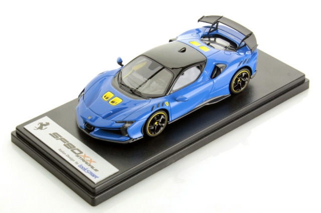 LOOKSMART LS551D 1/43 Ferrari SF90 XX Stradale Azzurro Dino