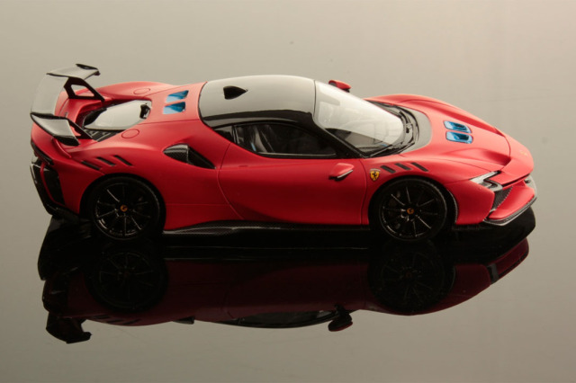 ルックスマート LS551F 1/43 フェラーリ SF90 XX ストラダーレ ロッソ