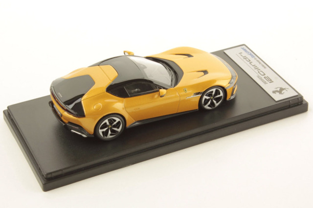 ルックスマート LS553E 1/43 フェラーリ 12 （ドーディチ）チリンドリ