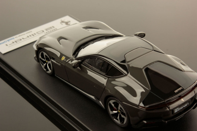 ルックスマート Ferrari 6412 1/43スケールモデル ルックスマート Ferrari 6412 1/43スケールモデル ルック