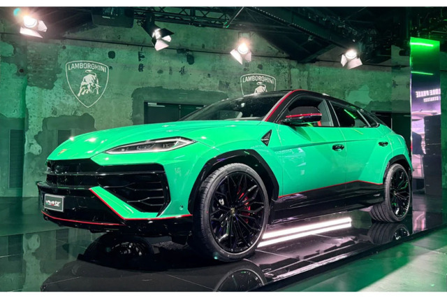 ** 予約商品 ** LOOKSMART LS554TNA 1/43 Lamborghini Urus SE Tettonero Capsule Verde Mercurius