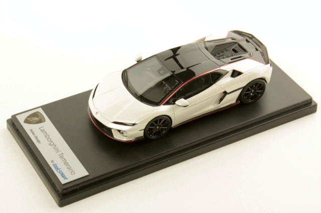 ** 予約商品 ** LOOKSMART LS555D 1/43 Lamborghini Temerario Alleggerita Package Balloon White
