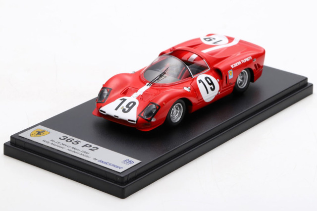 KESS 1/43 フェラーリ 365P ベルリネッタ 1966 (レッド) Amazon | KESS 1/43 フェラーリ 365P ベルリネッタ スペシャル 3