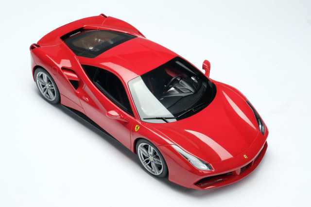 自動車 Amalgam Ferrari 488 GTB 1/18 楽天市場】フェラーリ純正 アマルガム 1/18 フェラーリ 488 GTB