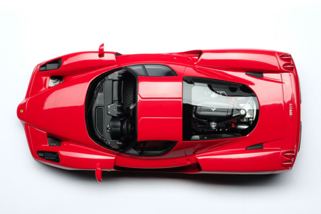 お取り寄せ商品】 Amalgam M5939 1/18 Ferrari Enzo Red ミニカー専門
