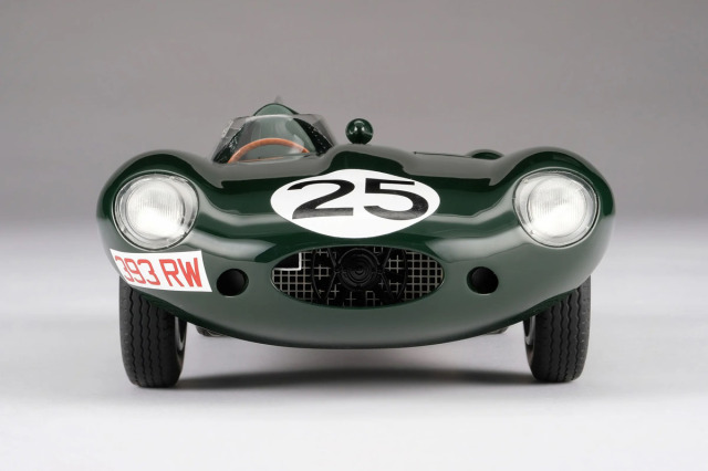 Amazon.co.jp: □ VITTESSEビテス ミレニアム 限定 1/43 Jaguar