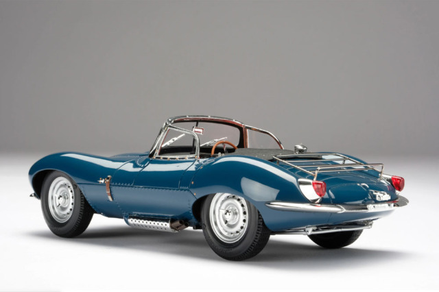 お取り寄せ商品】 Amalgam M6014 1/18 Jaguar XKSS ミニカー専門店