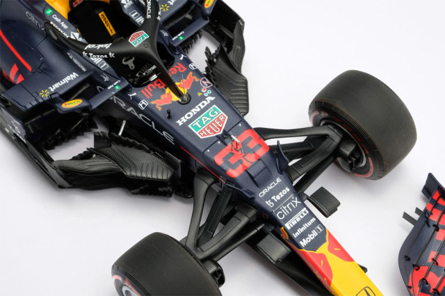 Formula1 6台セット Amazon.co.jp: HTLNUZD F1 フォーミュラ レースカー ブロック