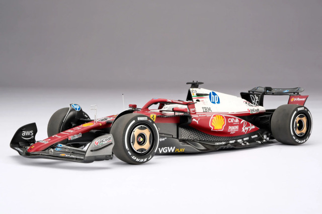 ** 予約商品 ** Amalgam M6359SC 1/18 Ferrari SF-25 Italian GP 2025