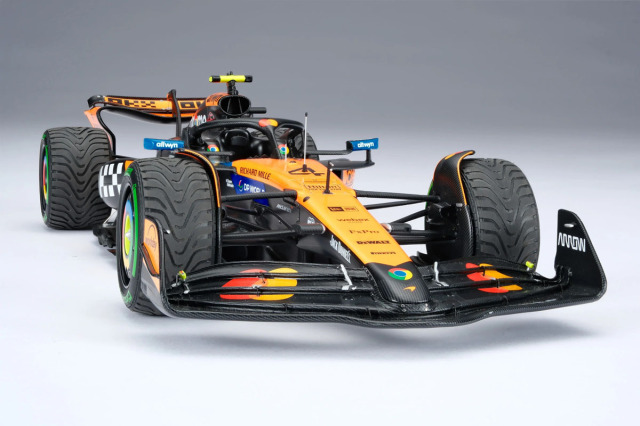 ** 予約商品 ** Amalgam M6361 1/18 McLaren MCL39 Australian GP 2025