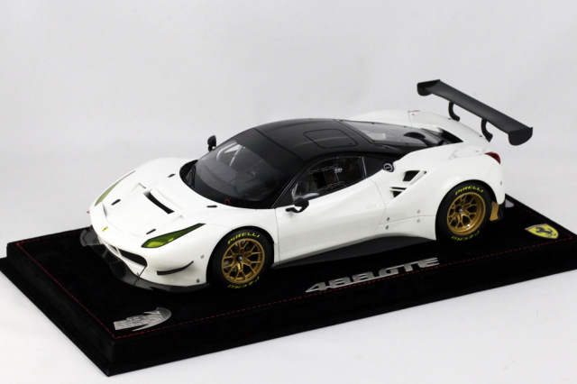 BBR P18122CVS 1/18 フェラーリ 488GTE Avus White / Black roof 12台限定 （ケース付）