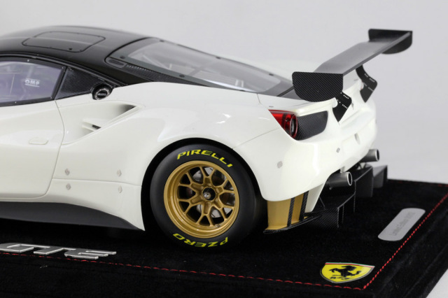 Amazon | 1/18 BBR フェラーリ 488 GTE フジホワイト 限定12台