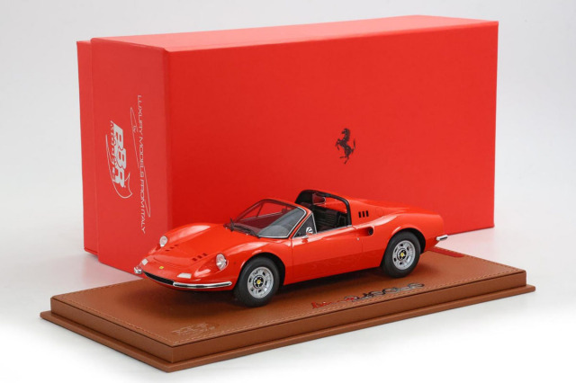 予約商品 ** BBR P18152B2 1/18 Ferrari Dino 246 GTS 1972 Rosso Dino
