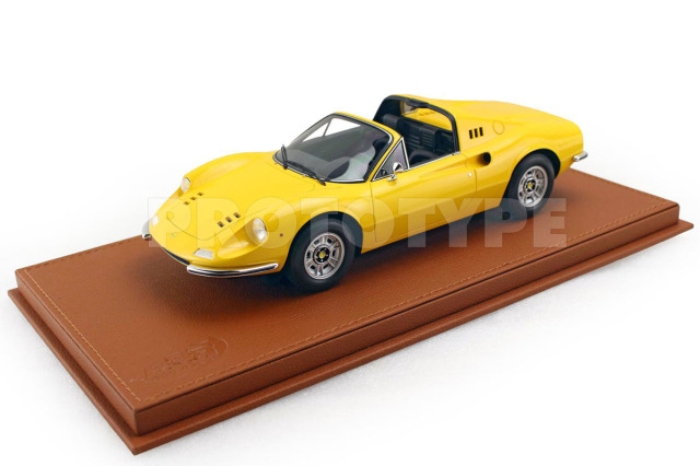 ** 予約商品 ** BBR P18152D 1/18 Ferrari Dino 246 GTS 1972 Giallo Modena - Black interior Limited 46pcs （ケース付）
